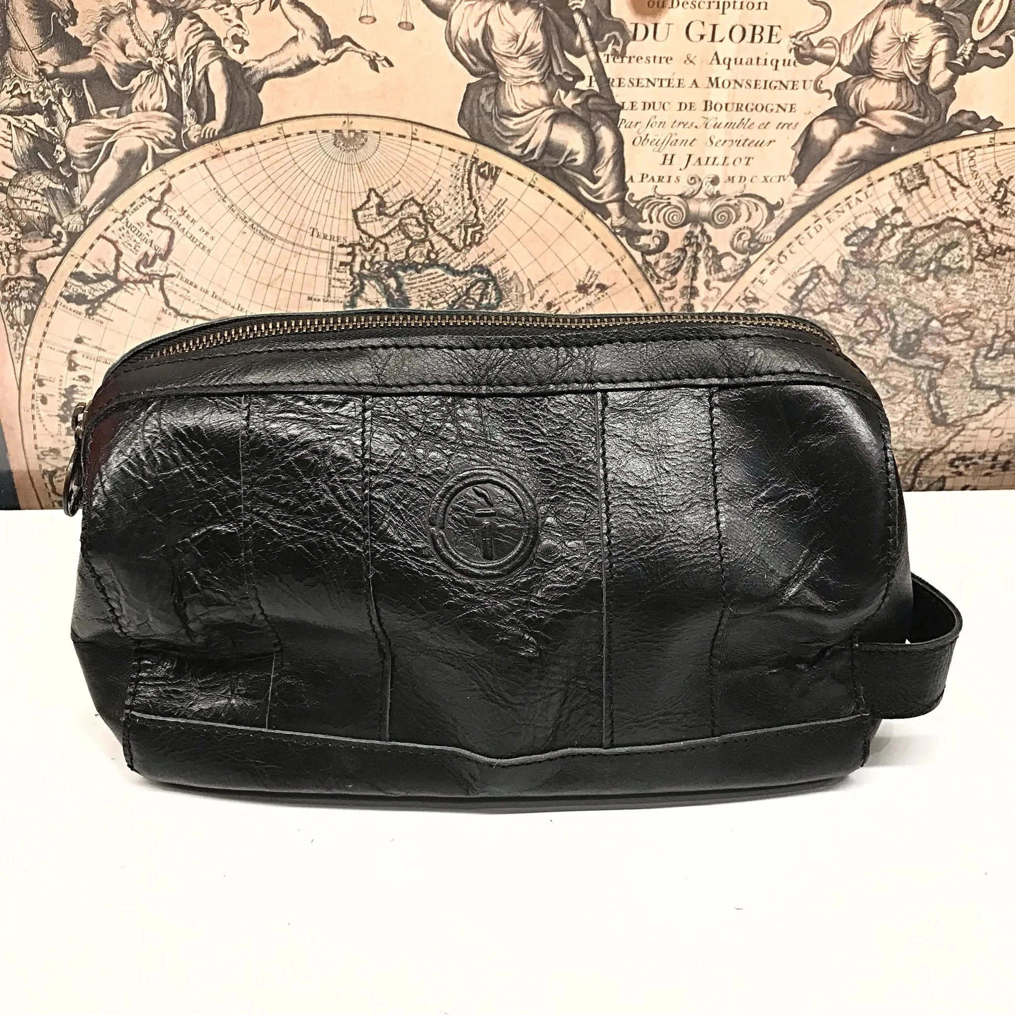 Watson Leather Toiletry Bag